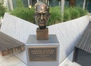 204-jackson-roykirk-bust.jpg